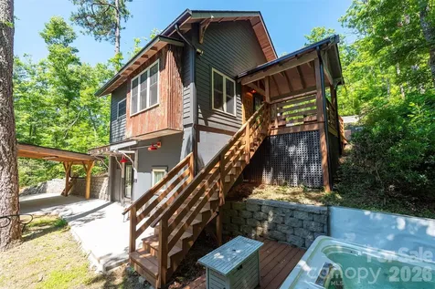 115 Bartram Way Black Mountain NC 28711