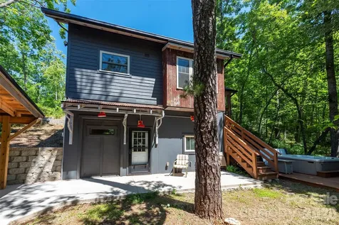 115 Bartram Way Black Mountain NC 28711