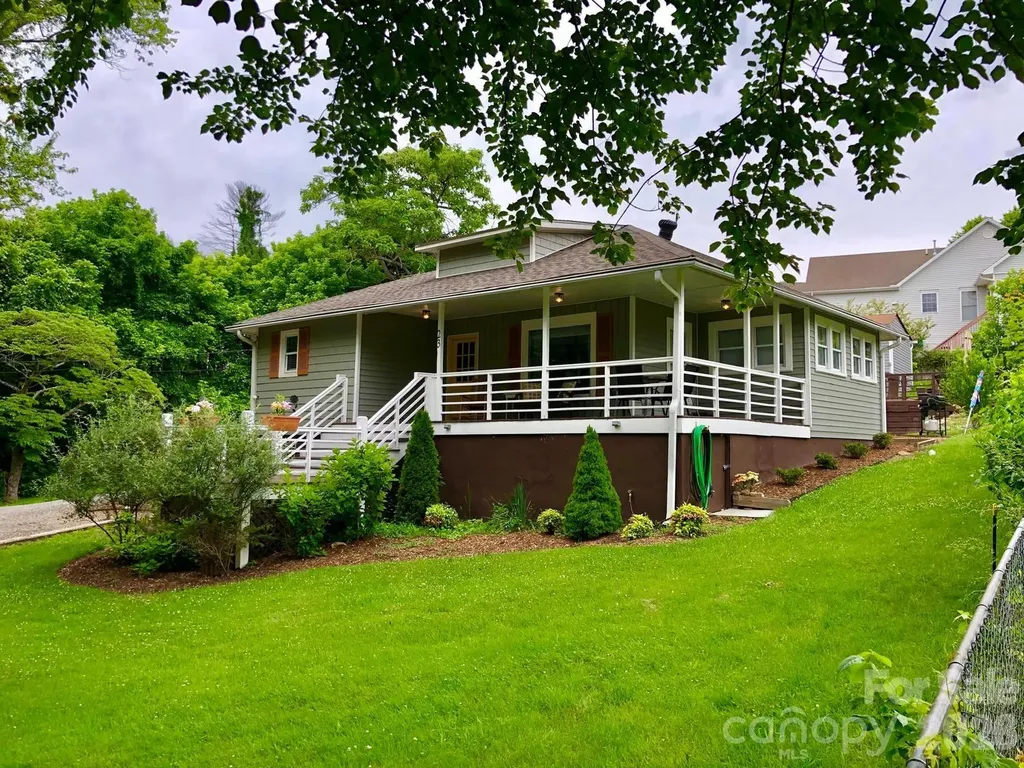 Asheville NC, 23 Maxwell Road