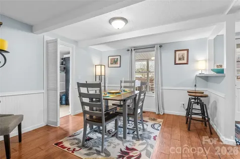 23 Maxwell Road Asheville NC 28805