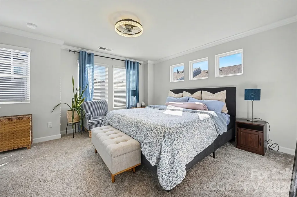 4012 Yucca Alley Charlotte NC 28217