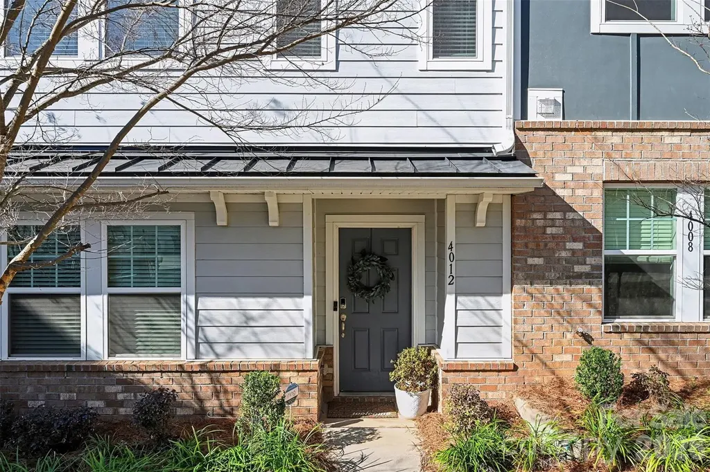 4012 Yucca Alley Charlotte NC 28217