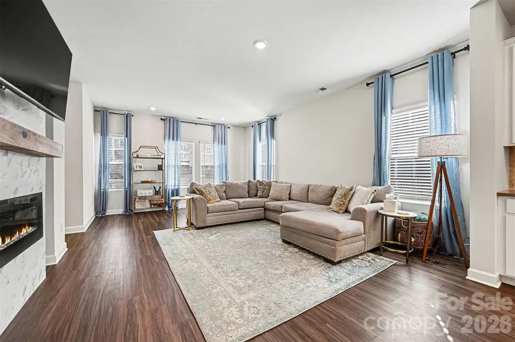 4012 Yucca Alley Charlotte NC 28217