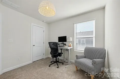 4012 Yucca Alley Charlotte NC 28217