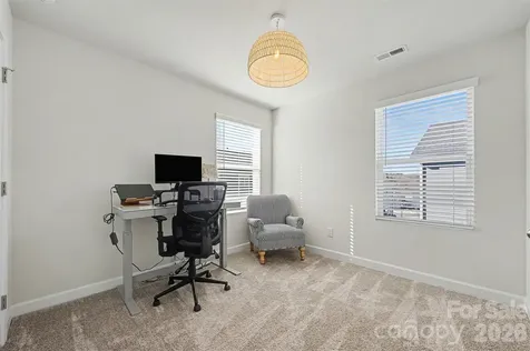 4012 Yucca Alley Charlotte NC 28217