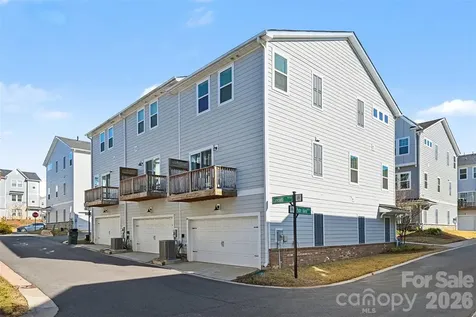 4012 Yucca Alley Charlotte NC 28217