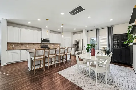 4012 Yucca Alley Charlotte NC 28217
