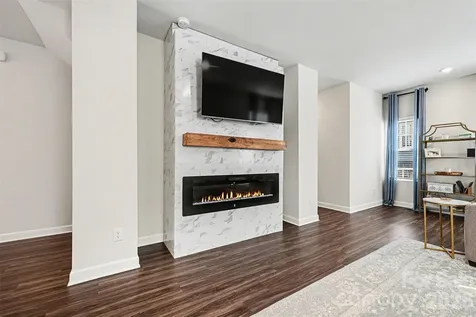 4012 Yucca Alley Charlotte NC 28217