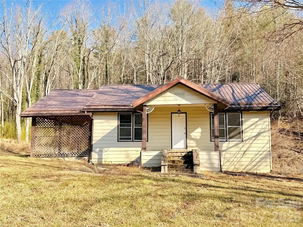 76 Ed Sneed Drive Marion NC 28752