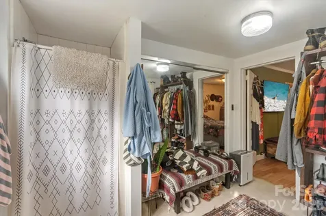 16 Sycamore Street Asheville NC 28804