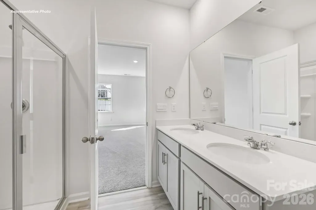 552 Dazzle Loop Newton NC 28658