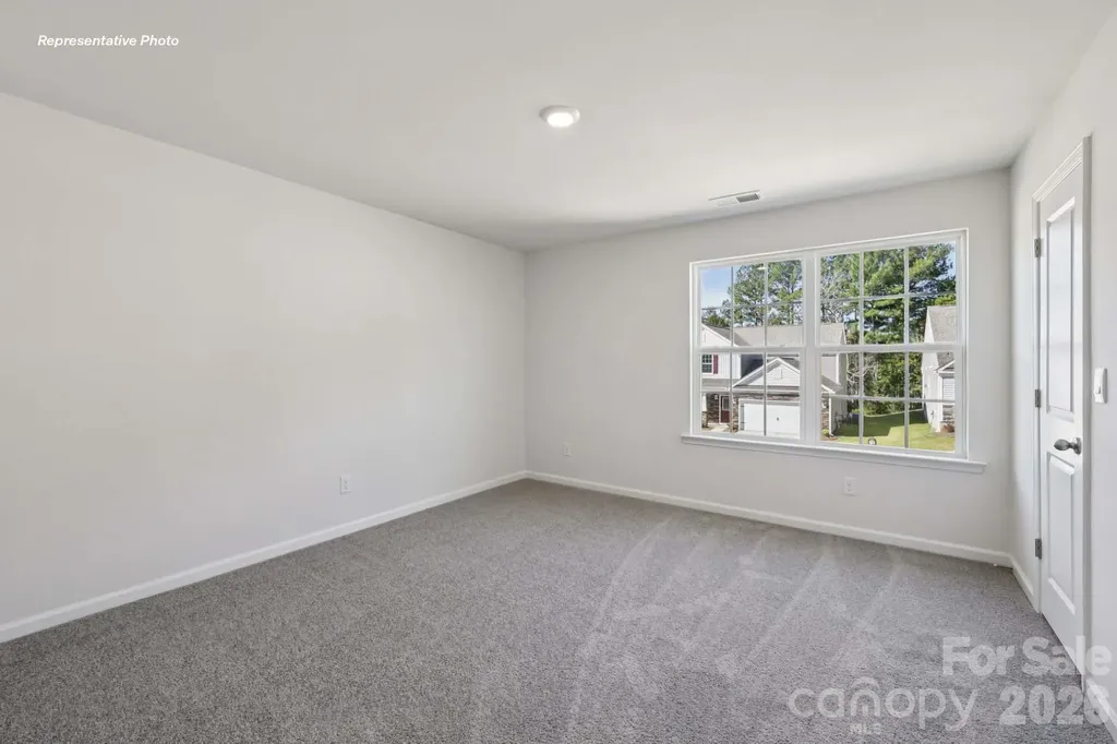 552 Dazzle Loop Newton NC 28658