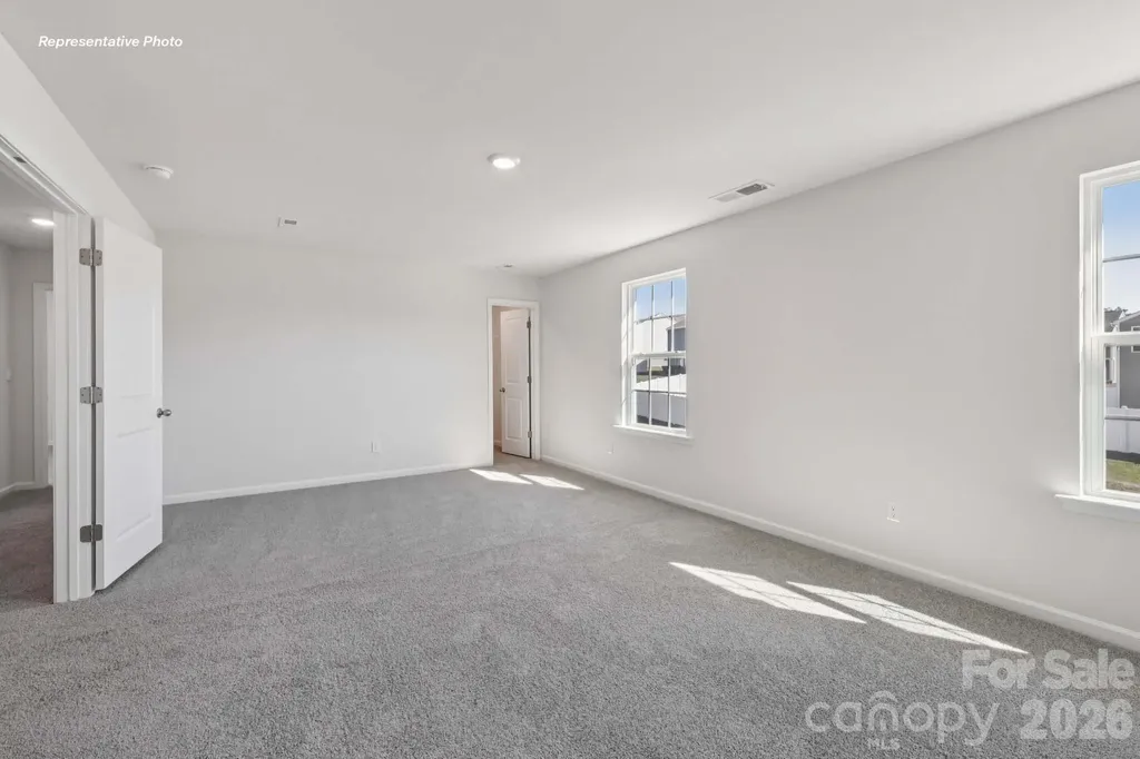 552 Dazzle Loop Newton NC 28658