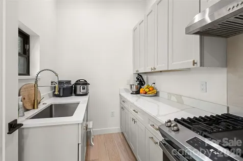 22 Chesten Mountain Drive Asheville NC 28803
