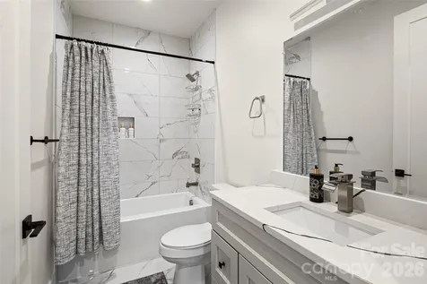 22 Chesten Mountain Drive Asheville NC 28803