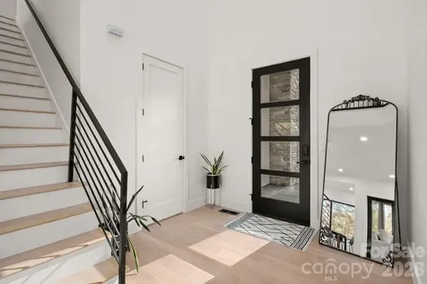 22 Chesten Mountain Drive Asheville NC 28803