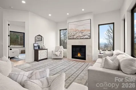 22 Chesten Mountain Drive Asheville NC 28803