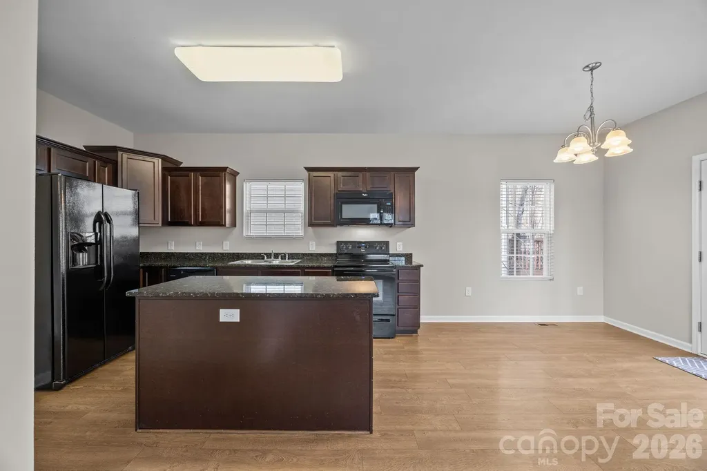 115 Lookout Point Place Mooresville NC 28115