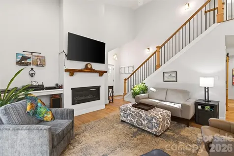 1413 Golf Course Road Old Fort NC 28762
