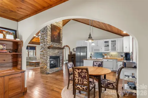 525 Mossy Oak Trail Nebo NC 28761