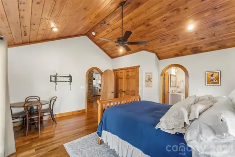 525 Mossy Oak Trail Nebo NC 28761