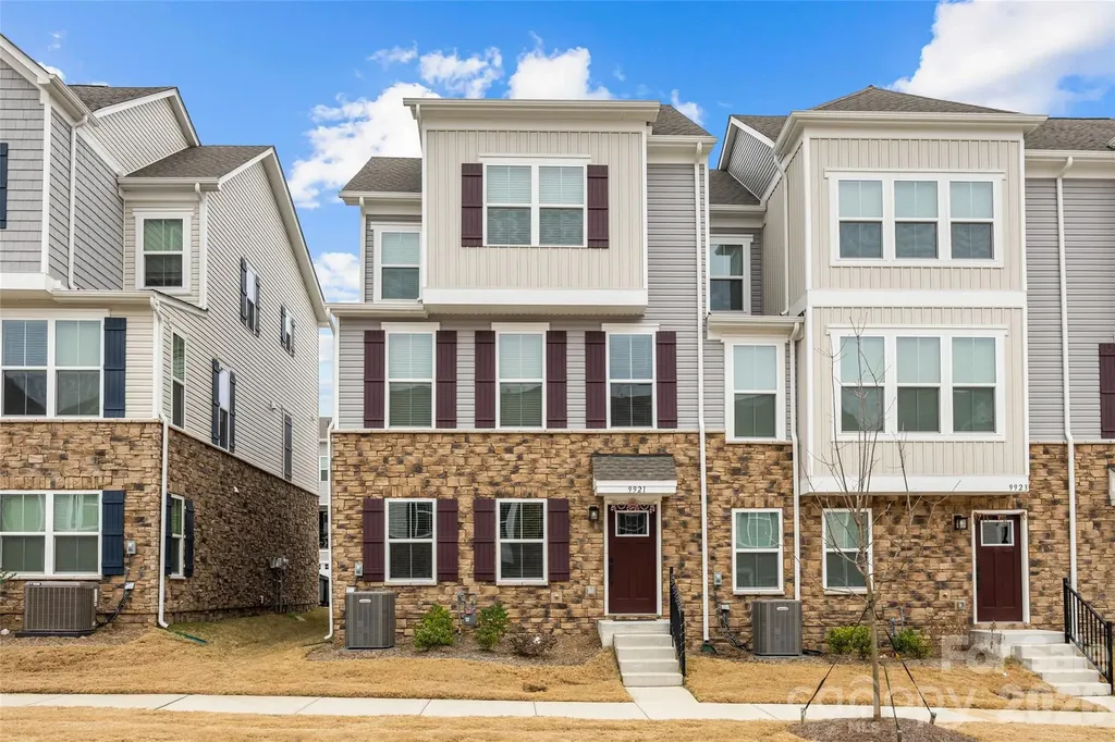 9921 Oaklawn Boulevard NW Huntersville NC 28078