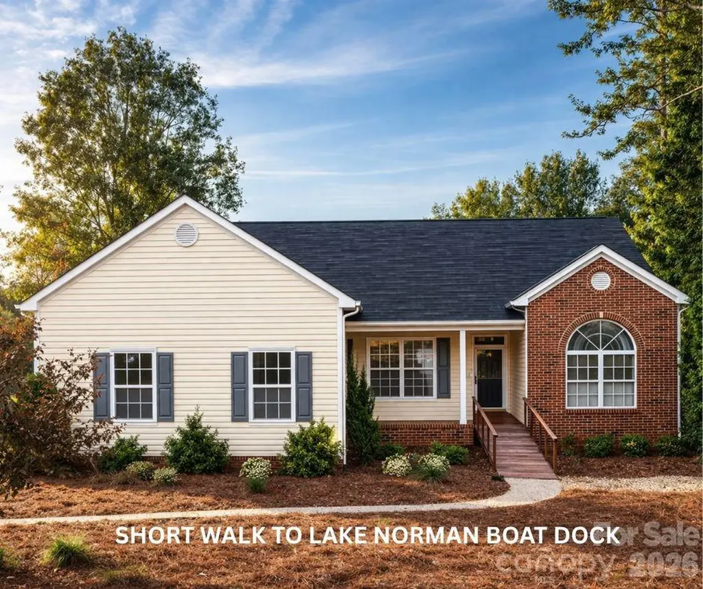 132 Grayrock Drive Statesville NC 28677
