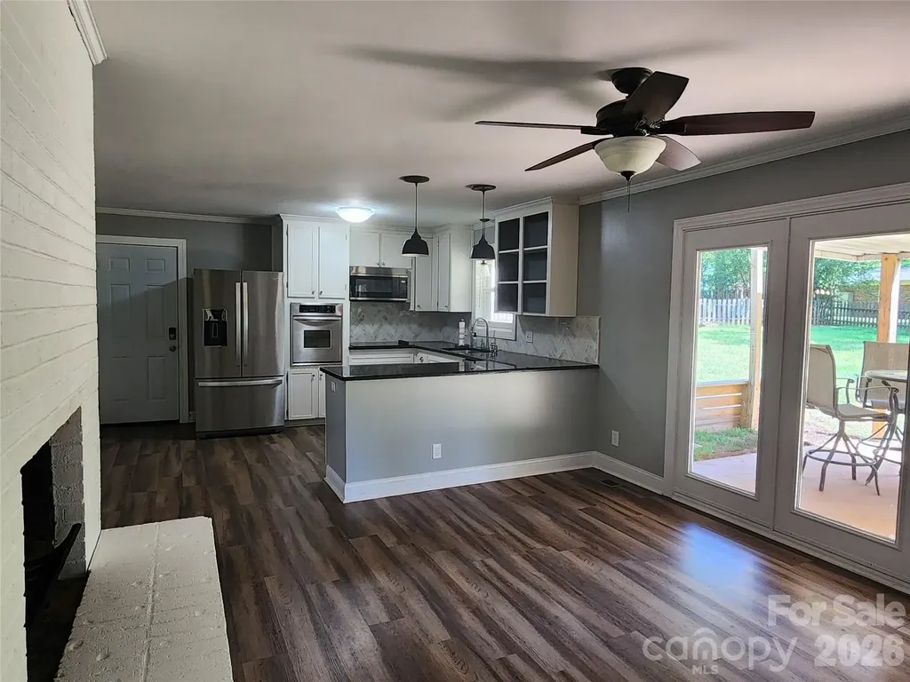 432 Virginia Avenue Statesville NC 28677