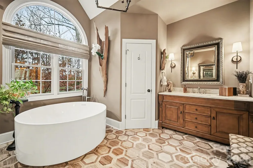 6722 Fox Ridge Circle Davidson NC 28036
