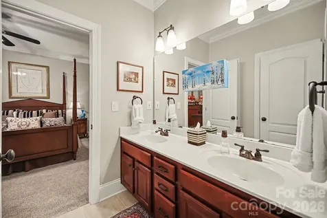 6722 Fox Ridge Circle Davidson NC 28036