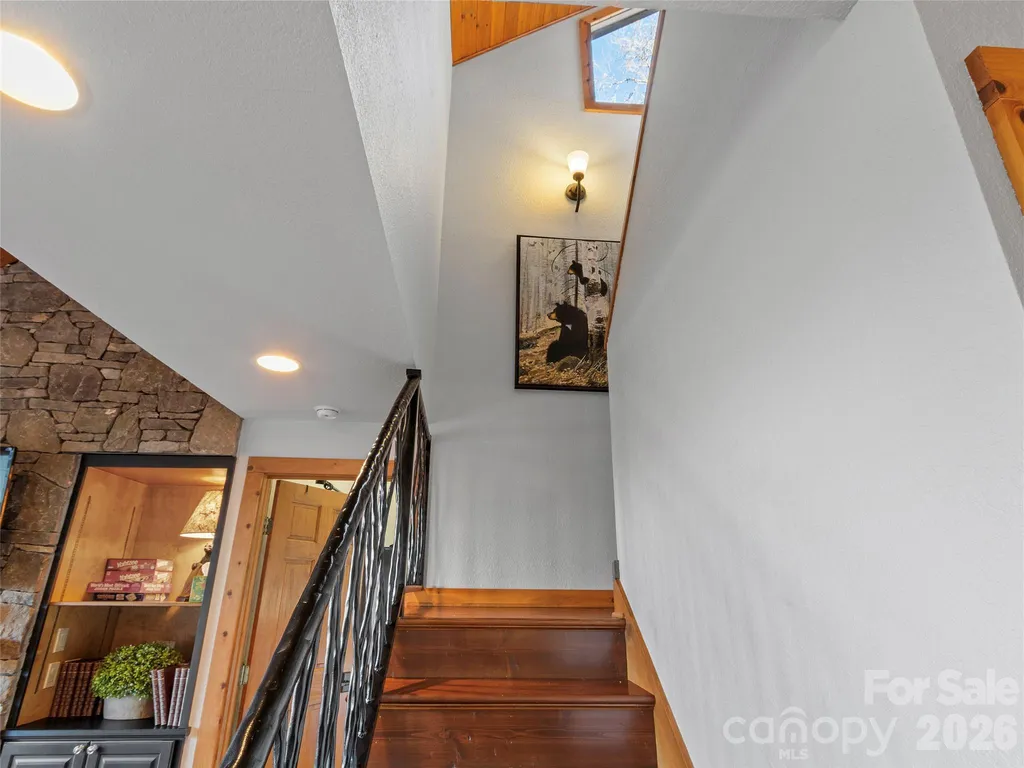 71 Ivy Ridge Road Burnsville NC 28714