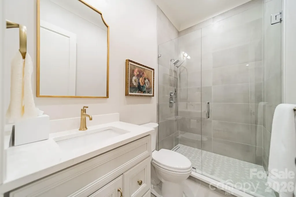 3319 Gresham Place Charlotte NC 28211