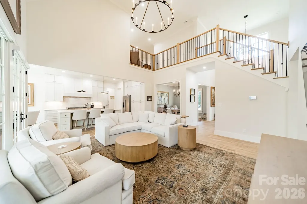 3319 Gresham Place Charlotte NC 28211