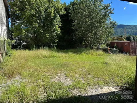 29 Asbury Road Waynesville NC 28785