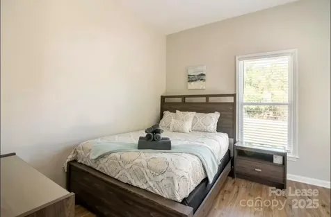 1806 Vinton Street Charlotte NC 28216