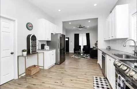 1806 Vinton Street Charlotte NC 28216