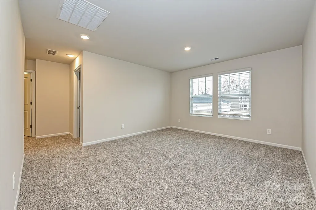 2101 Sunflower Circle Newton NC 28658