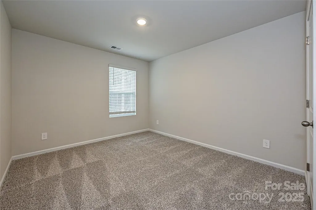 2101 Sunflower Circle Newton NC 28658
