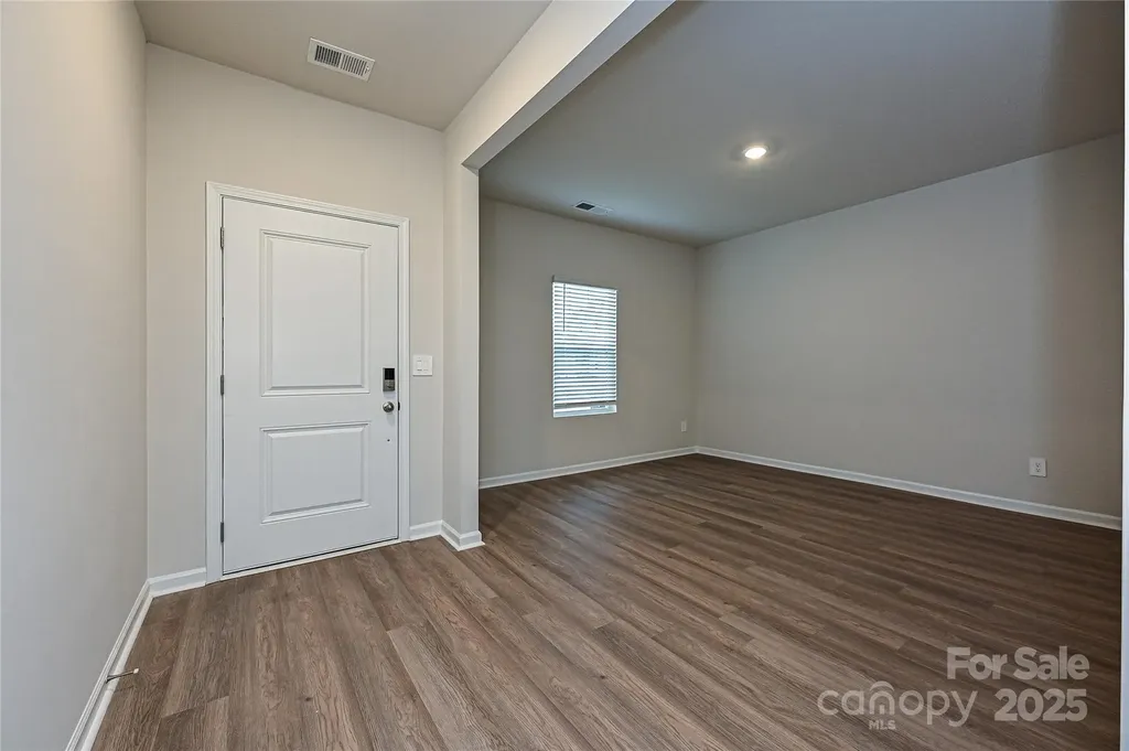 2101 Sunflower Circle Newton NC 28658
