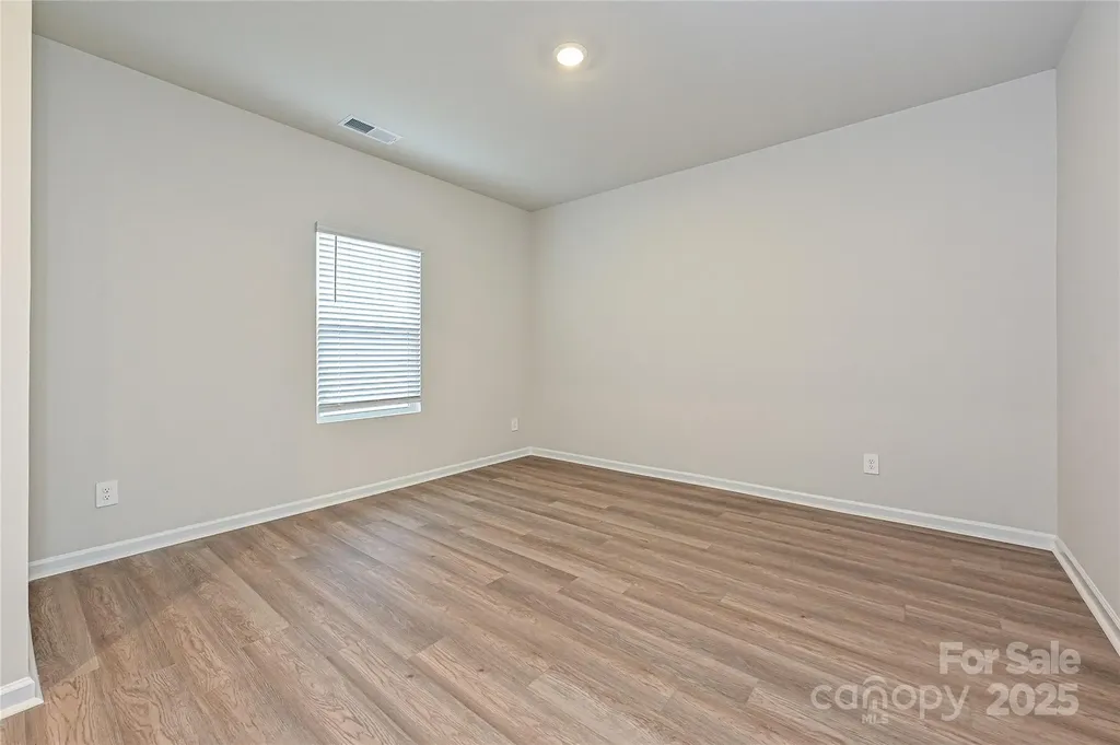 2101 Sunflower Circle Newton NC 28658