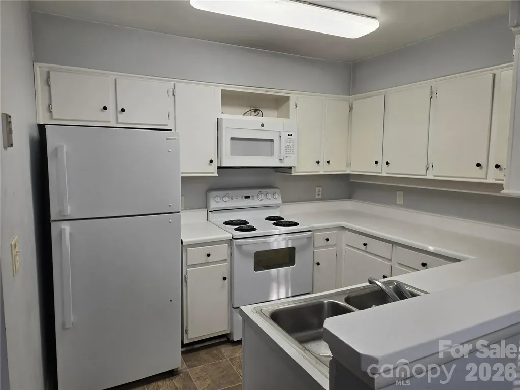 4804 Spring Lake Drive Charlotte NC 28212