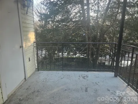 4804 Spring Lake Drive Charlotte NC 28212