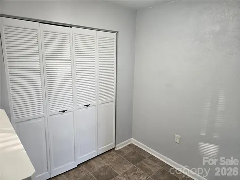 4804 Spring Lake Drive Charlotte NC 28212