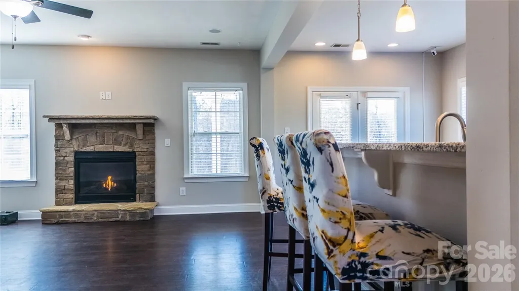2736 Stonewood View Kannapolis NC 28081