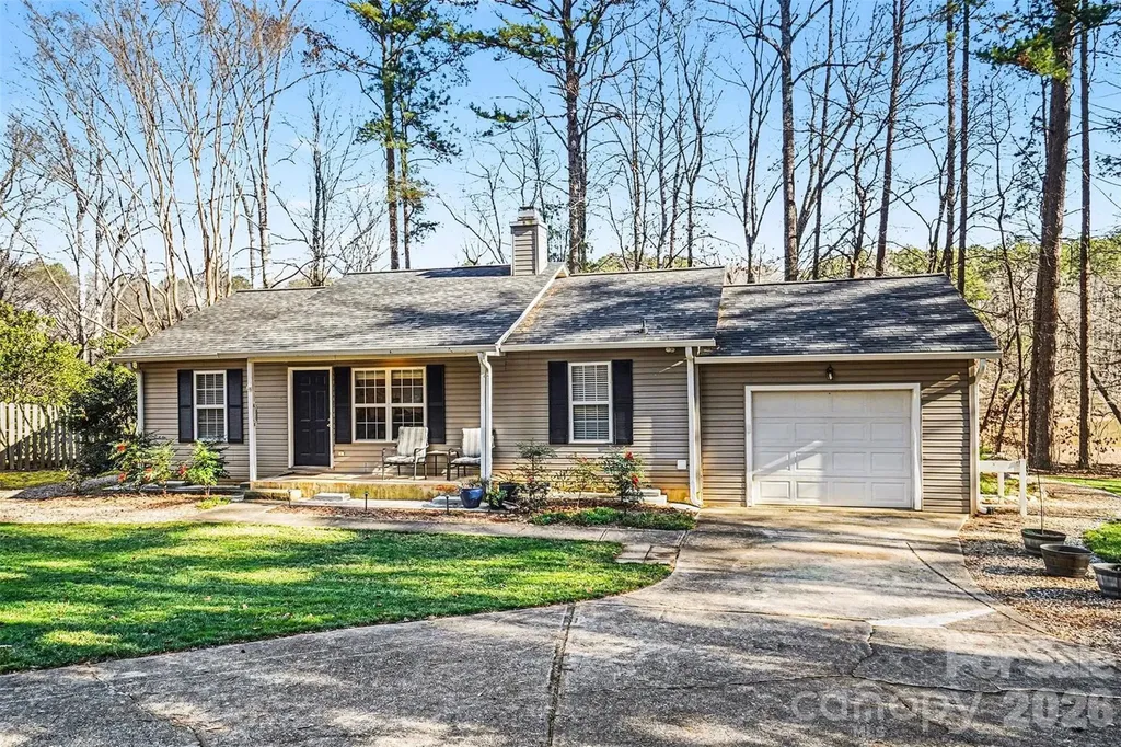 228 Creek View Road Mooresville NC 28117