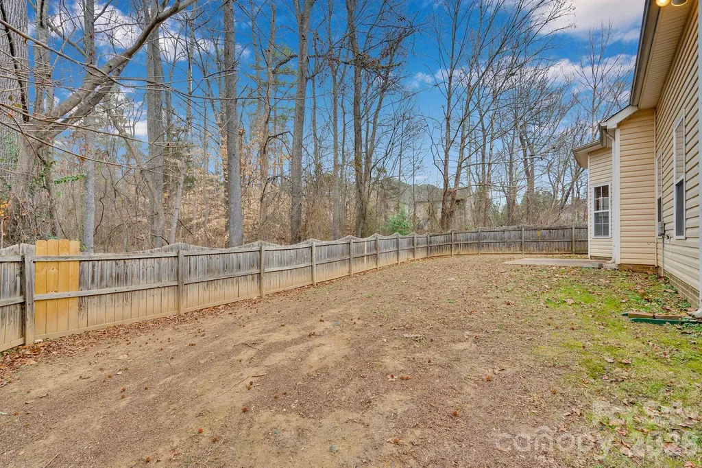 311 Margaret Kelly Court Charlotte NC 28216