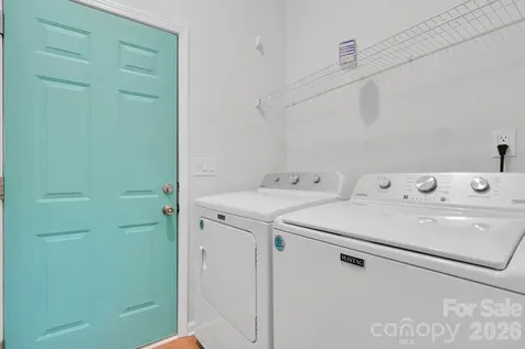 311 Margaret Kelly Court Charlotte NC 28216