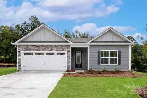 107 Tradesmen Trail Troutman NC 28166