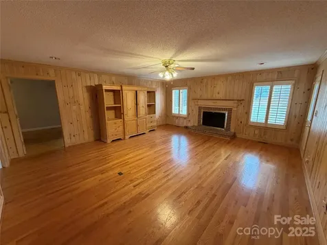 148 Buck Fraley Road Cherryville NC 28021