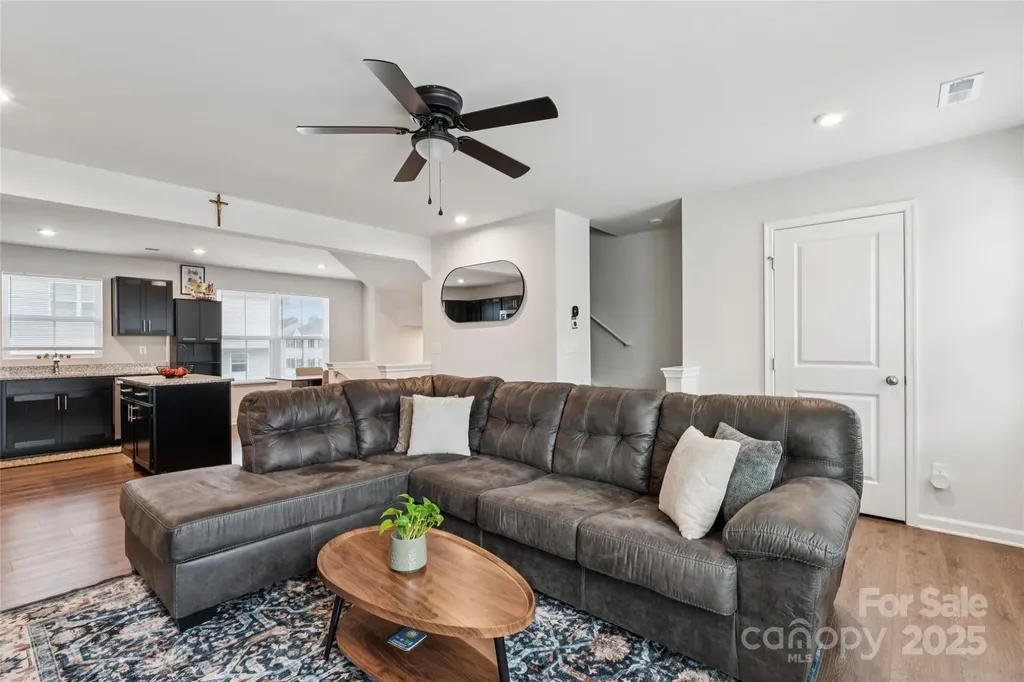 4113 Prusik Lane Charlotte NC 28269
